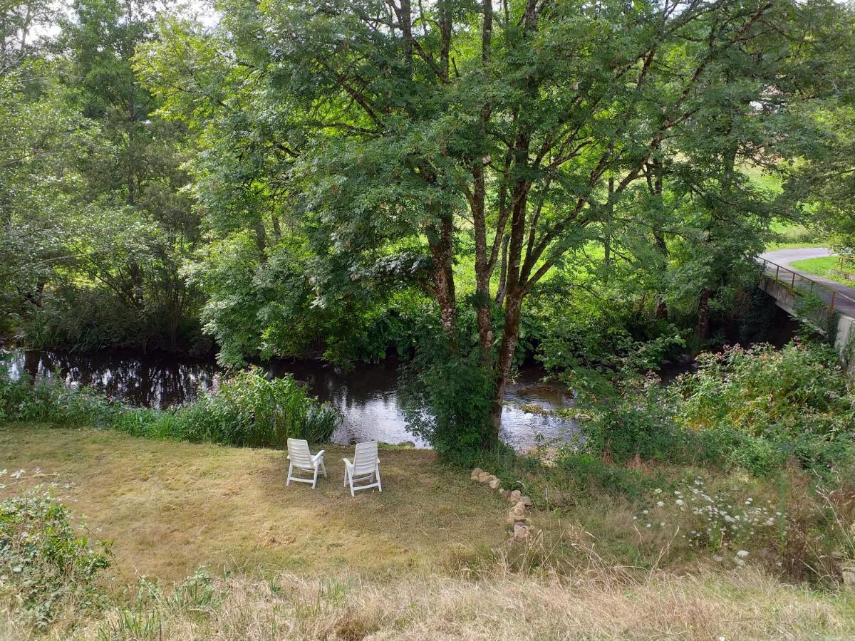 Gite Moulin De Ludieras Busserolles ภายนอก รูปภาพ
